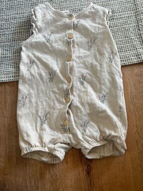 H&M Floral Button-Front Baby Romper 9-12m